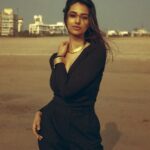 Meenakshi Chaudhary Instagram - Twinkle ✨ twinkle ,shining star 🌟💫 Mumbai, Maharashtra