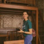 Meenakshi Chaudhary Instagram - मुँबई मेरी जान ❤️💫 Just. Random. Wholesome 🥰 Oohh and thank you @afrographer for these . You’re born for greatness🥹🫰🏽 Just being a tourist in my own city 😌🚶‍♀️ Mumbai, Maharashtra