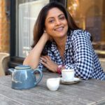Nadhiya Instagram - Chai time🫖