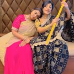 Neha Prajapati Instagram - Zor se padii..🤨 . . #reels #reelsinstagram #reelitfeelit #comedy #funnymemes #trendingreels #reelsvideo #viral #explore #nehaprajapati #bhagyalakshmi