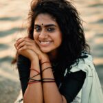 Nimisha Sajayan Instagram - 🖤 📸 @abhilashmullassery @aswani_haridas_