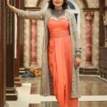 Parull Chaudhry Instagram - Styling on point ❤️ Karishma Oberoi for #bhagyalakshmi Outfit &styling @tripzarora ❤️ Jewellery @shaikhaasifa626 ❤️ Assistant stylist @zara137___ ❤️ Makeup by me Hair @maimunasayyed786 ❤️ 📸 @pappu.gupta.549 #parullchaudhry #actor #influencer #contentcreator #parullians #explore #bhagyalakshmi #jofithaiwohhithai #traveller #vlogger #chaudhryonthego #fashion #fitness #beauty #lifestyle #fashionblogger #beautyblogger #yogini #fitnessmotivation #travel #saasbahuaurbetiyaan #parullkipaltan Mumbai - मुंबई
