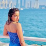 Pooja Bhalekar Instagram - Nothing 🤷🏻‍♀️ was just trying to stop a taxi 🚖 Palm Jumeirah