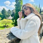 Pujita Ponnada Instagram - Exploring this beautiful historic city 🇬🇧 🏰 #pujitaponnada #ukdiaries #bath #exploringuk Bath, Somerset, England