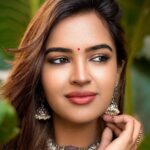 Pujita Ponnada Instagram - Be kind whenever possible 💙 Shot & edited @portsbyady #pujitaponnada #potraits #happymonday