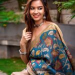 Pujita Ponnada Instagram - Andariki Sankranthi Subhakanshalu ✨ 📸 & editing @portsbyady Beautiful hand painted kalamkari saree by @vastra_kamakshi #pujitaponnada #happysankranti