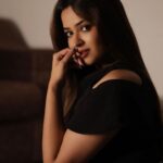 Pujita Ponnada Instagram - Let the eyes do the talking 🖤 📸 @thescienceofphoto #pujitaponnada #love #happiness #actor #goodmorning #happyfriday