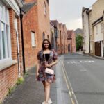 Pujita Ponnada Instagram - A bright sunny day in Oxford 🇬🇧☀️🧡 #pujitaponnada #ukdiaries #oxford #exploringuk Oxford, England - UK
