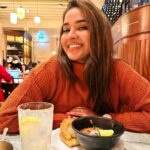 Pujita Ponnada Instagram - Different stages of waiting for food 🍱🌶️ #pujitaponnada #ukdiaries #exploringlondon Dishoom, Covent Garden