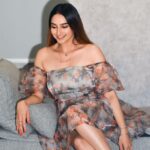 Ragini Dwivedi Instagram - 📚👸🙇‍♀️ Poser as always 💕 trying to be stylish and shy at the Same Time Which one is better one or two ? Wearing @devnastitchingstudio @nainaarora.fashion #raginidwivedi #ragini #post #positivevibes #positivity #post #photooftheday #portraitphotography #actor #influencer #south #india #international #fiftyshadesofgrey #instagram #instagood #instadaily #instafashion #instamood #instafood #instaphoto Bangalore, India