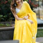 Ragini Dwivedi Instagram - Be happy 😃 be bright 🫶🏾 Mahashivratri special 2023 Outfit @devnastitchingstudio Jewellery @nainaarora.fashion Makeup and hair @brides_of_mos #raginidwivedi #ragini #potd #trendingreels #trending #trendingsongs #trendingaudio #reelsinstagram #reelsvideo #reelsindia #reelitfeelit #reelkarofeelkaro #reelsviral #reelsinsta #viralreels #viralvideos #viralsong #instagram #instagood #instadaily #shivaratri #poser #bengaluru #festivemood #festival home sweet home,Bangalore