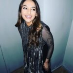 Ragini Dwivedi Instagram - SWAG … Mumbai dairies with @rudrakshdwivedi Outfit @rudrakshdwivedi Styling @rudraksh_dwivedi Pics shot by @rudraksh_dwivedi #raginidwivedi #ragini #blingbling #actor #influencer #positivevibes #india #south #poser # Mumbai, Maharashtra