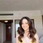Sandeepa Dhar Instagram - This saree is a vibe 🌻 . #transition #indianwear #saree #love #reelsinstagram