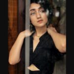 Sanjeeta Bhattacharya Instagram - 🌗 Photographed by: @not.anshuman Wearing: @thebluehr_ Delhi, India