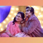 Sheena Bajaj Instagram - Mere MAAAAA 💕❤️ @anjubajajcasting really maa ur god for me 😇happiness for me is seeing a smile on ur face 😇 cos ur my best fnd n life mom 👩 hope u can treat u like a queen 👸🏼