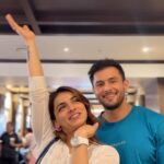 Shivani Jha Instagram - Evil dead rise 😫 #reels #explore #trending #viral #shivanijha #leeneshmattoo #explore #dayout #couplegoals #movieday #evildeadrise