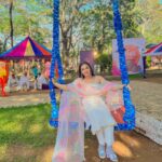 Shivani Jha Instagram - Garam hai chai thanda hai pani Aur batao kya haal hai jaani?