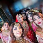 Shraddha Arya Instagram - One With The Bride & Her Tribe ♥️ . . . #weddingday #poojakehuyedarshan #jashan