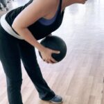 Shruti Seth Instagram - Functional workouts are the… I’m a bit torn about my feelings. I love them and hate them. But either way they feel so bloody good!!! What is your favourite kind of workout? #functional #strengthtraining #workout #exercise #shruphotodiary