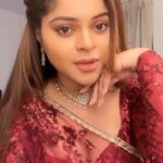Sneha Wagh Instagram - Chaan ke Mohalla Saara Dekh Liya 🤭 . . . #bollywoodsongs #bollywood #reels #reelsinstagram #reelsvideo #reelkarofeelkaro #reelitfeelit #Ssnehawagh #sarangesneha #snehawagh