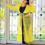 Sneha Wagh Instagram - Mirror Mirror on the Wall, I refuse to fall & continue to stand tall! 💯 . . 👗: @fashionstruc 📍: @bageecha_bytouchofclass . . #tuesdaythoughts #bosslady #strongwoman #fashiongram #lookbook #stylefile #sarange #sarangesneha #snehawagh #ssnehawagh