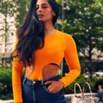 Sriya Reddy Instagram - Orange the new everything !