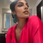 Sriya Reddy Instagram - ……. Time to take a break …… Hyderabad