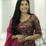 Sshivada Instagram - The better you feel , the better life gets❤️🥰😍 PC @firoz Stylist @styyledbyjoe Outfit @zaitra_couture Asst stylist @_a.l.b.i.n Footwear : @zoukonline #salwarsuits #pooja #newmovies #movie #malayalam #traditionalwear #traditional #feelingdesi #desi #desigirl