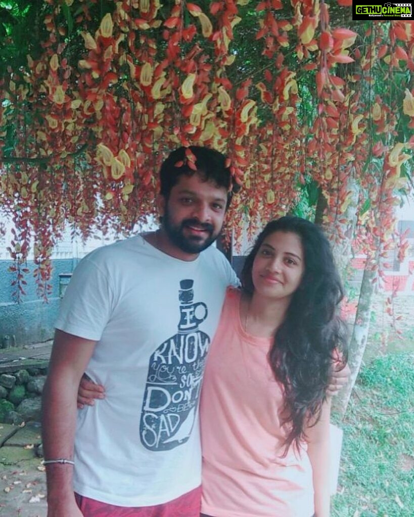 Sshivada Instagram - Happy Valentine’s Day ❤️🥰😍 #valentineday #wishes #love#happiness #throwback