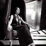 Suhasini Maniratnam Instagram - Met all the cast and crew of ponniyin Selvan on Saturday. I saw this chair ( throne ) and walked away from all and sat on this bold arresting striking chair , one person came running to take pictures of me. And said kundauvai Nandhini poonguzahli 😄😄😄😄😄kept on clicking. any guesses who it would be.