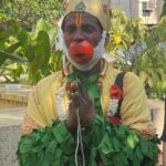 Suhasini Maniratnam Instagram - Mani and I both love the singing of shiv reddy who is a street singer. This morning I heard him saw him and requested bagyatha lakshmi bhaarmma. This is his version.
