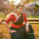 Swasika Instagram - The fierce of life gives you a stage where you can smile bright . Photography: @vysakhvyga_official @edasserysportybeans