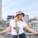 Urvashi Dholakia Instagram - NOT WITHOUT MY HAT🤪😁🥰 #love #my #hat #family #trip #moments .. thank u @sagardholakia @kshitijdholakia for these beautiful memories ❤️ : : #urvashidholakia #reels #instagram #madness #reelitfeelit #holiday #throwback #memories #blessed #love #reelkarofeelkaro #trending #music #yeah #❤️