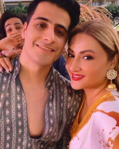Urvashi Dholakia Instagram - It’s one thing to feel when u become a mother but it’s a whole different level of feeling when your sons are all grown up and they take you on a holiday with their hard earned money. It has been a very long journey and a very fruitful one as today I stand extremely proud of both my children @kshitijdholakia & @sagardholakia who have worked hard and have proven that they truly are respectful & loving & caring boys ❤️ thank u my babies ❤️🧿✨🙏🏻❤️ #godbless 
:
:
#urvashidholakia #holiday #thailand #huahin #destination #wedding #love #life #is #beautiful #thank #you #god #🙏🏻