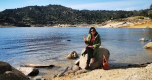 Usha Jadhav Instagram - ¡Hola! #nuevoaño #feliz2023 #happynewyear 
Así y aquí terminamos y hemos empezado el nuevo año 2023! Con gente preciosa como el lugar! ❤️
#salud #amor y #cine 
#felizañonuevo 
@alexcortescalahorra @la_sandridad @jorgelaplace_ @olgamagana_ @marucandel @agus.tomasco