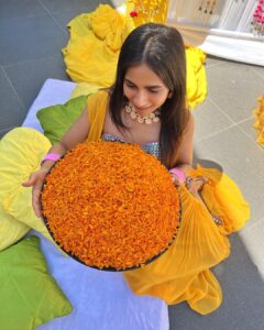 Veebha Anand Instagram - Haldi ready!!! 

#hifsakishaadi#

@timelessjewelsby_s 
@the_adhya_designer