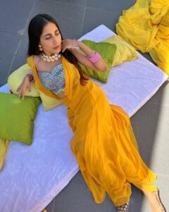 Veebha Anand Instagram - Haldi ready!!! 

#hifsakishaadi#

@timelessjewelsby_s 
@the_adhya_designer