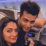 Vinay Rai Instagram - ….and we are off!!! ❤️🛫 #actor #actorslife #vinayrai #vimalaraman #singapore #sydney #travel #holiday #downunder #couplegoals