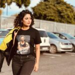 Aishwarya Sharma Bhatt Instagram - #RohitShettyKeFans 😇❤️🙏🏻💃🏻 @itsrohitshetty 🤗 @colorstv PC- @sheezan9 🤗 #aishwaryasharma #rohitshetty #khatronkekhiladi #khatronkekhiladi13 #kkk13 #southafrica #colorstv #capetown