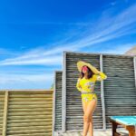 Aishwarya Sharma Bhatt Instagram - Tropic Like it’s HOT 🏝️🌊👙 Wearing: @fxmlondonofficial PR: @dinky_nirh #aishwaryasharma #maldives #honeymoon #paradise #tropicalwear #ootd #