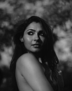 Andrea Jeremiah Instagram - ‘A quiet moment’ 📸 @renukaretnaswamy MUH @prakatwork