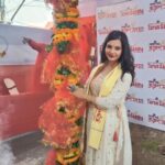 Angana Roy Instagram - Getting into the Durga Puja vibes... An afternoon spent well with such warmth at the Khuti Puja of Dum Dum Park Tarun Sangha. This somehow makes me nostalgic about my childhood, taking me back to Asansol. #khutipujo2023 @dum_dum_park_tarun_sangha