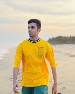 Anirudh Ravichander Instagram - 🌊
