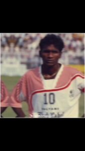 Antony Varghese Instagram - ഇന്ത്യൻ ഫുട്ബോളിൻ്റെ സൂപ്പർസ്റ്റാർ... നമ്മടെ സ്വന്തം വിജയേട്ടൻ 🥰❤️...
