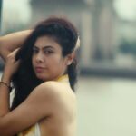 Anurita Jha Instagram - Current vibe 🎶 🎼🎶🥂❤️ 🎥 @isumitbaruah 🤗☺️ . . . . . . . . . . . . . . . . #insta #reels #reelsinstagram #reelsindia #reelsvideo #viralreels #trendingreels #trendingsongs #jawan #jawansong #romantic #romanticsong #love #anurittakjha #reelitfeelit #reelkarofeelkaro #srksongs #jawan #jawanreels