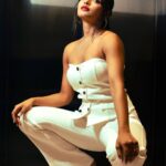 Ashna Zaveri Instagram - Gratitude, goals, growing and glowing.💫🌻 Outfit @brownsugar.in PR @aaayeshamehta Click @honey_dedhia Location @fairfieldbymarriottmumbai MUA @kajolrpaswwan @kajolrpaswwanmakeupacademy