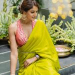 Asmita Sood Instagram - रूहानियत 🪷💕 Saree : @ekayabanaras Jewellery : @aquamarine_jewellery #lifelately #loveforindian #details #justme