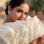 Asmita Sood Instagram - 🤍✨ #justme #shootdiaries #loveforindian #trishala