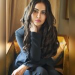 Avika Gor Instagram - What a week it has been! This weekend is turning into the most special one ever! Thank you all🙏🏻 #1920 #horrorsoftheheart Photography @studiosnapster @portraitsbymukesh Hairstylist @jaanvimandhani Wearing @urbanic_in