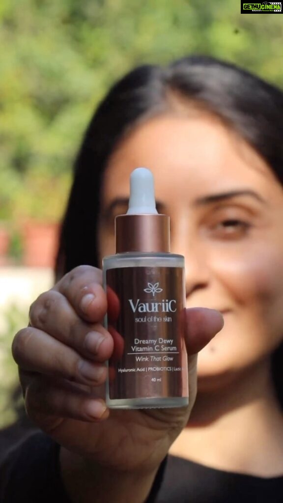 Bhanushree Mehra Instagram - Get that ultimate glow with dreamy dewy vitamin c serum by @vauriic_skincare ! All Vauriic products are natural, vegan & toxin free and are suitable for all skin types. The vitamin c serum is a combination of all the good things and it’s creamy consistency makes it a perfect product for winters as it is super nourishing for the skin. It helps in diminishing fine lines & wrinkles and boosts collagen production, making skin look firm & bright. Definitely a must try product ! . . . . . #vitaminc #vauriic #skincare #beauty